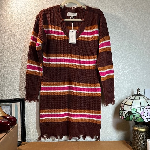 ✨No Comment✨ NWT Striped Sweater Dress w Frayed/Distressed Edges Size Small - Picture 1 of 10